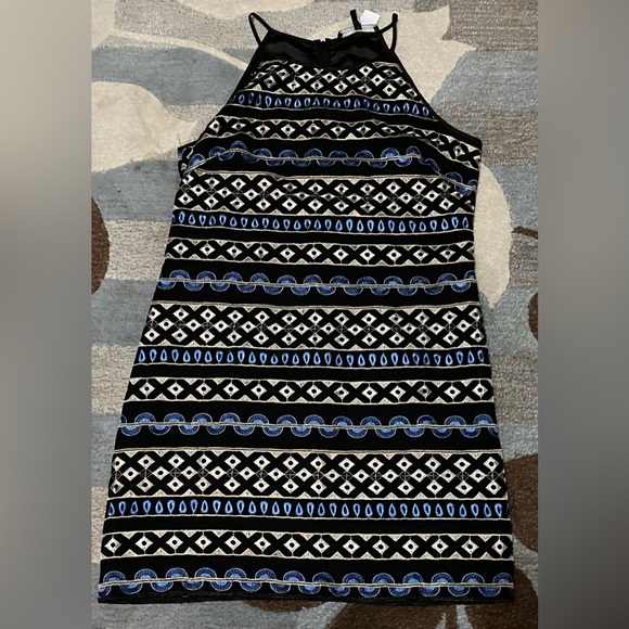 NWT WHBM I Black Strappy Sleeveless Embroidered Mini Shift Dress - Picture 3 of 7